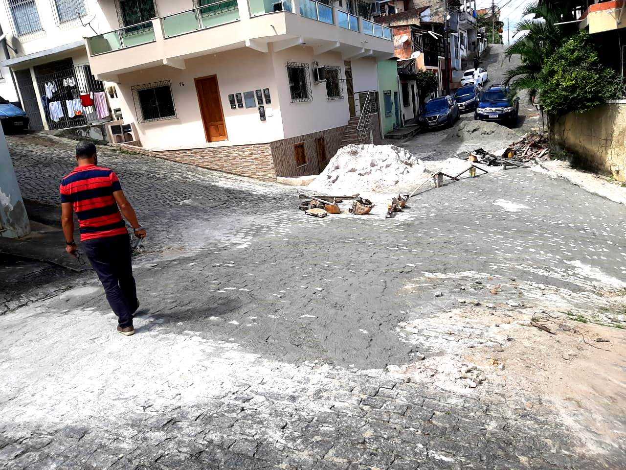 Camacã: Ruas danificadas pelas chuvas estão sendo recuperadas na sede e distritos